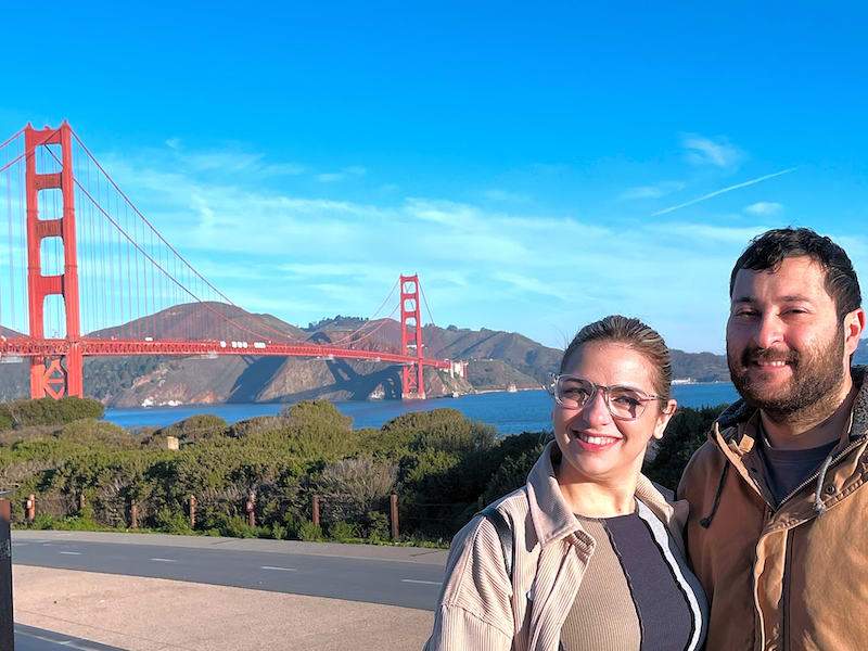 Couple with Golden Gate bridge views in background