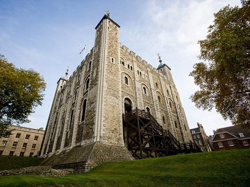 An image of the White Tower inside the Tower of London.