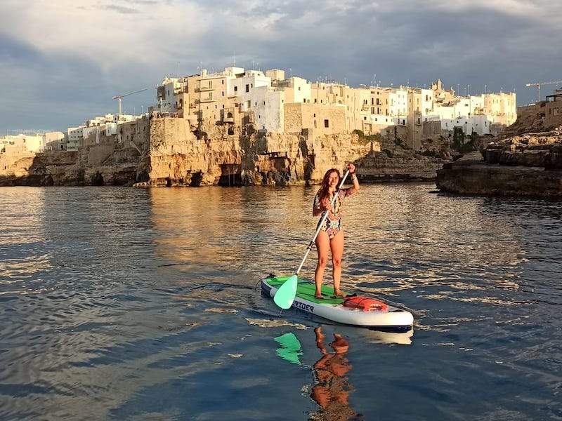 lady paddleboarding