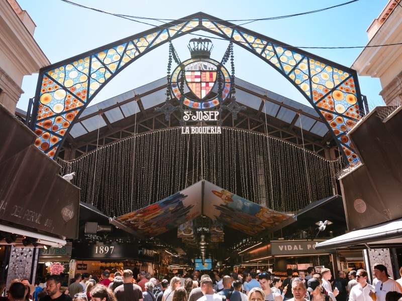 An image of Mercado Boqueria in Barcelona.