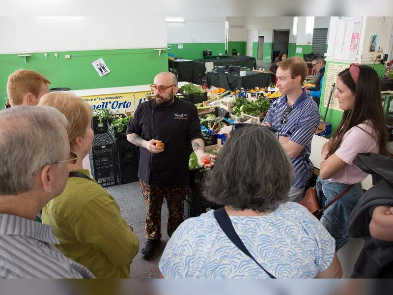 chef with group market