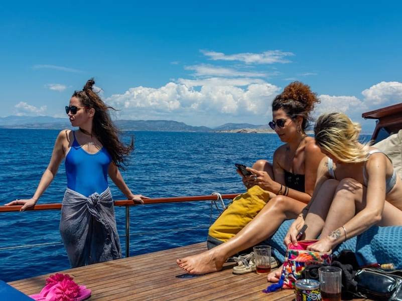 Athens Boat Tours