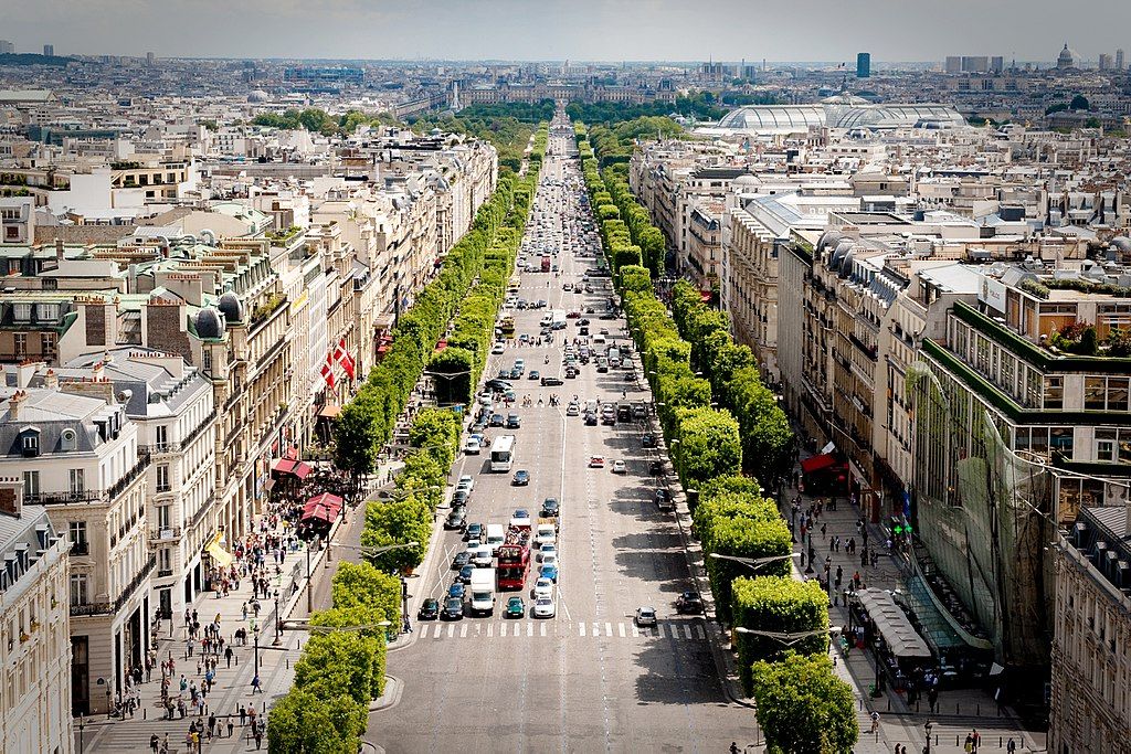 The 7 Best Places for Shopping in Paris