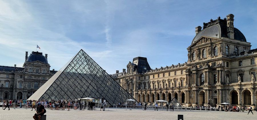 Exterior of the louvre and courtyard.