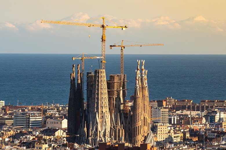 Sagrada Familia The Unfinished Church In Barcelona