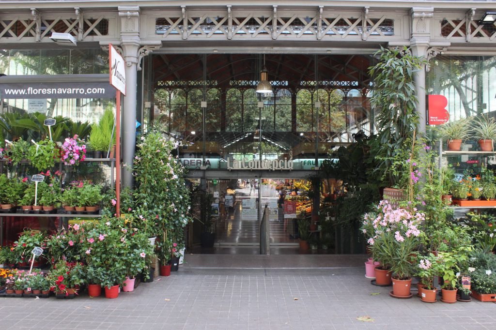 tourist market barcelona