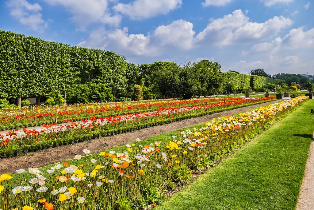 gardens to visit outside paris