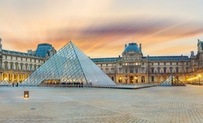 Courtyard of the louvre at sunset