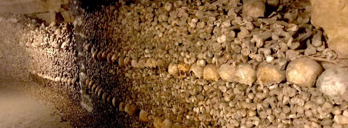 6 things to see paris catacombs