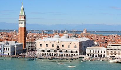 tour guides of venice italy