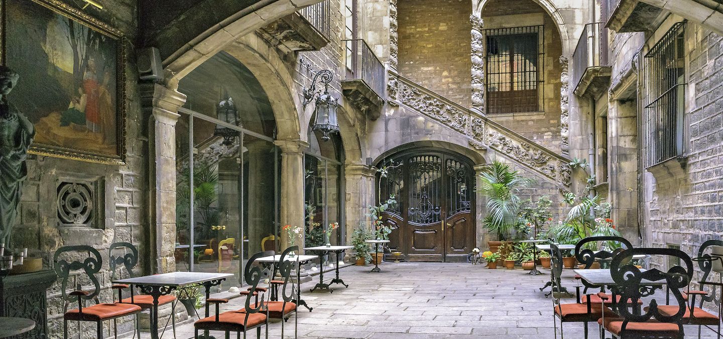Vintage Park Restaurants, Barcelona Restaurant and Lounge