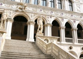 How to visit Doge's palace and what to see