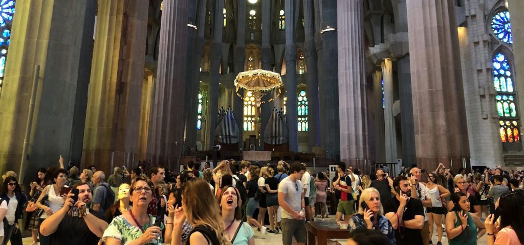 How to Visit Sagrada Familia
