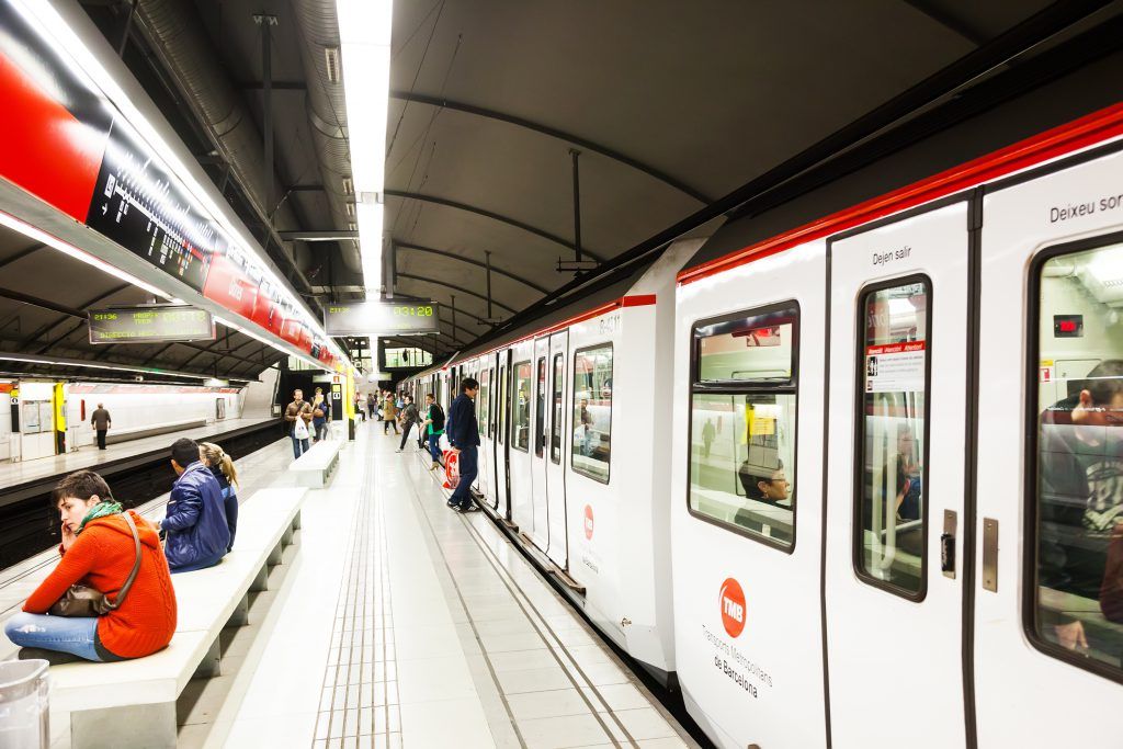 Barcelona subway metro airport getting around