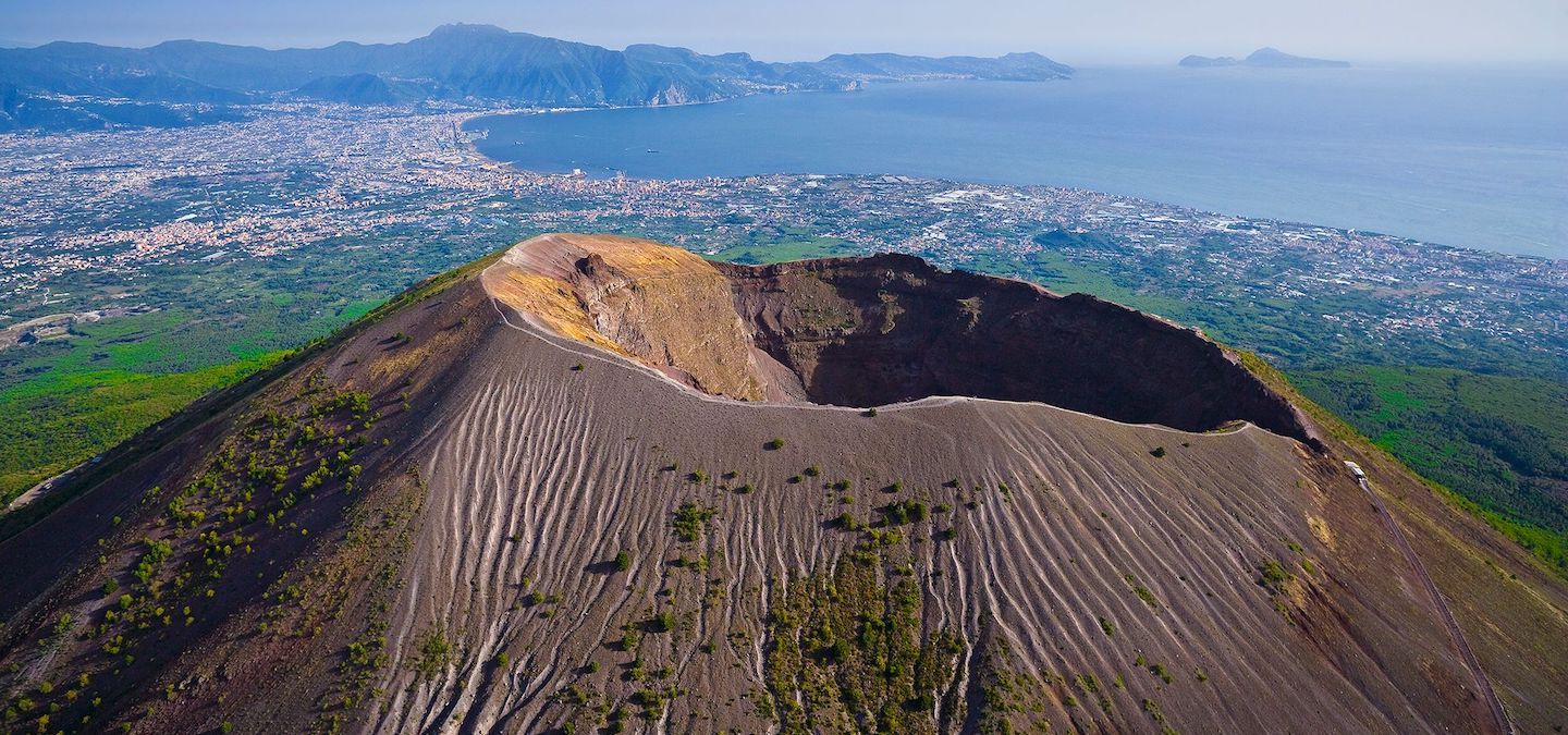 Mt. Vesuvius: Everything You Need to Know | The Tour Guy