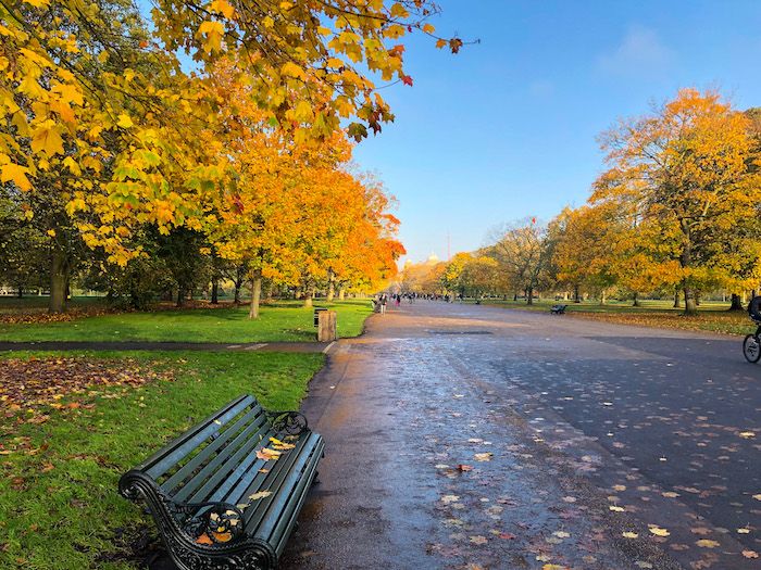 Walking through Kensington Gardens in London's Hyde Park
