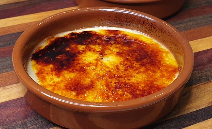 Crema Catalana  foods to try in Barcelona