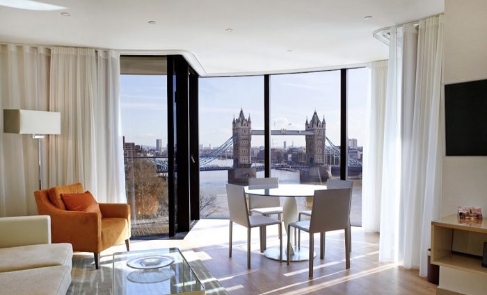 Hotel residence apartment at Cheval Three Quays in London