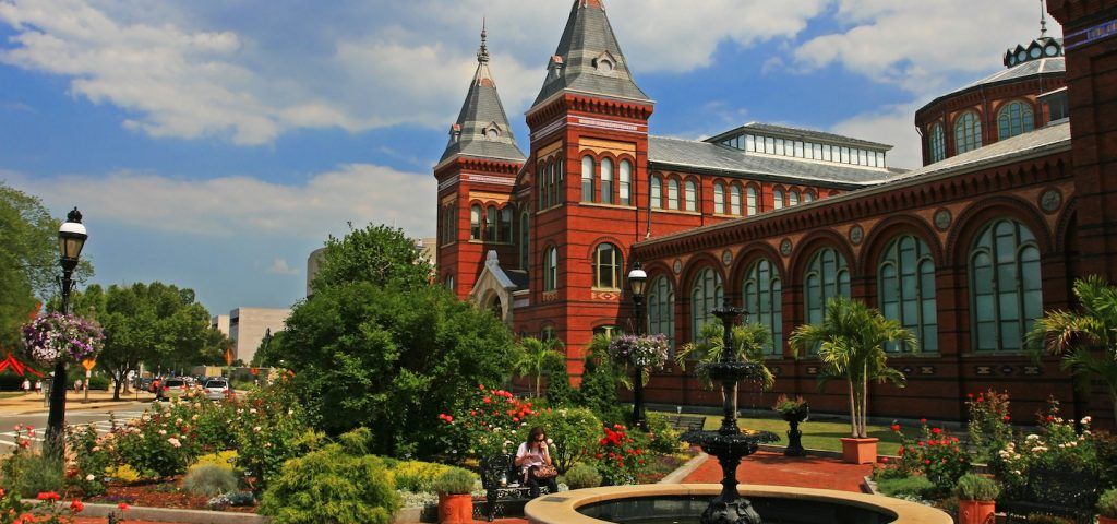 Best Restaurants Near the Smithsonian