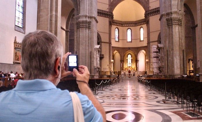 florence cathedral interior 700 x 425