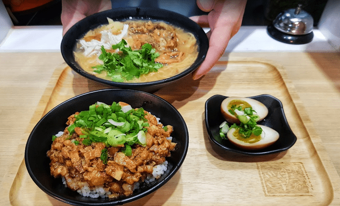 Eat 3 Bowls in Singapore best for dinner