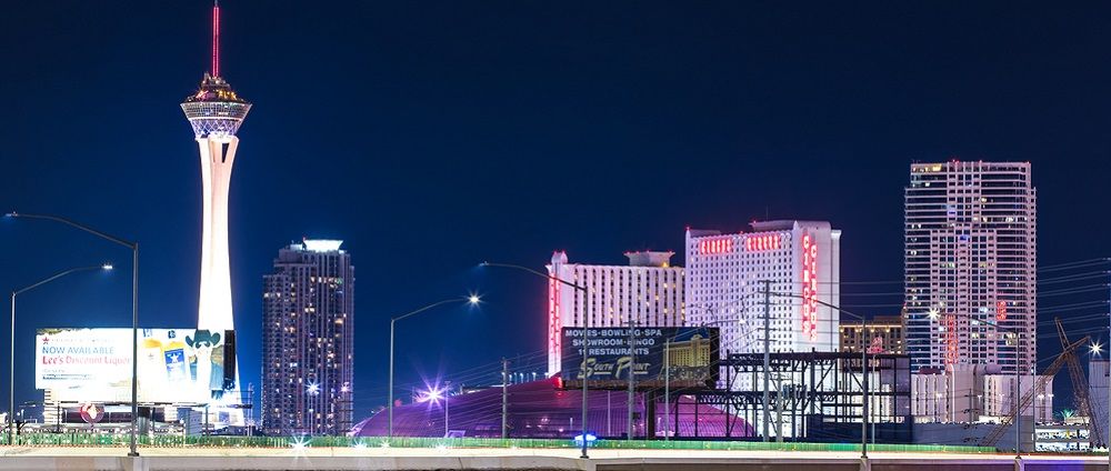  Las Vegas Hotels, Shows, Tours, Clubs & More