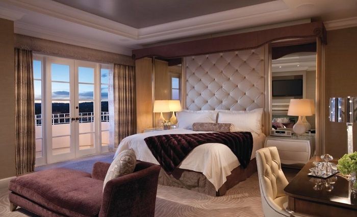 Four Seasons best luxury hotels near los angeles