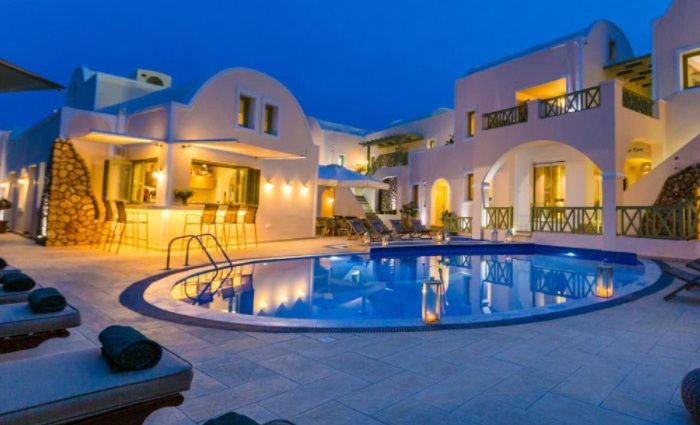 Anassa Deluxe Suites Best Family Friendly Hotels In Santorini