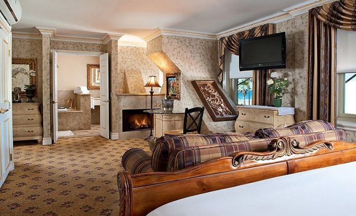 best boutique hotels in newport beach