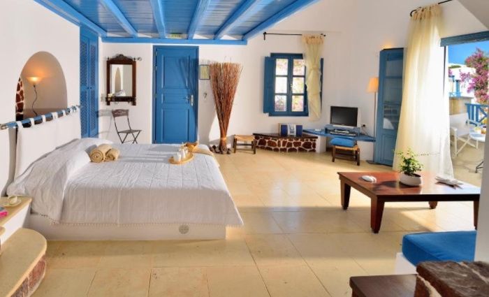 Tamarix Del Mar Suites Top Family Friendly Hotels In Santorini