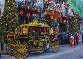 Complete Guide To Spending Christmas In Athens