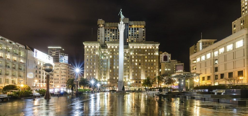 Union Square San Francisco at night