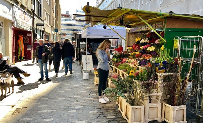 Street markets