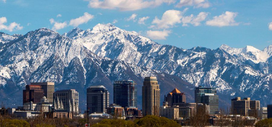 Salt Lake city with mountains in the background
