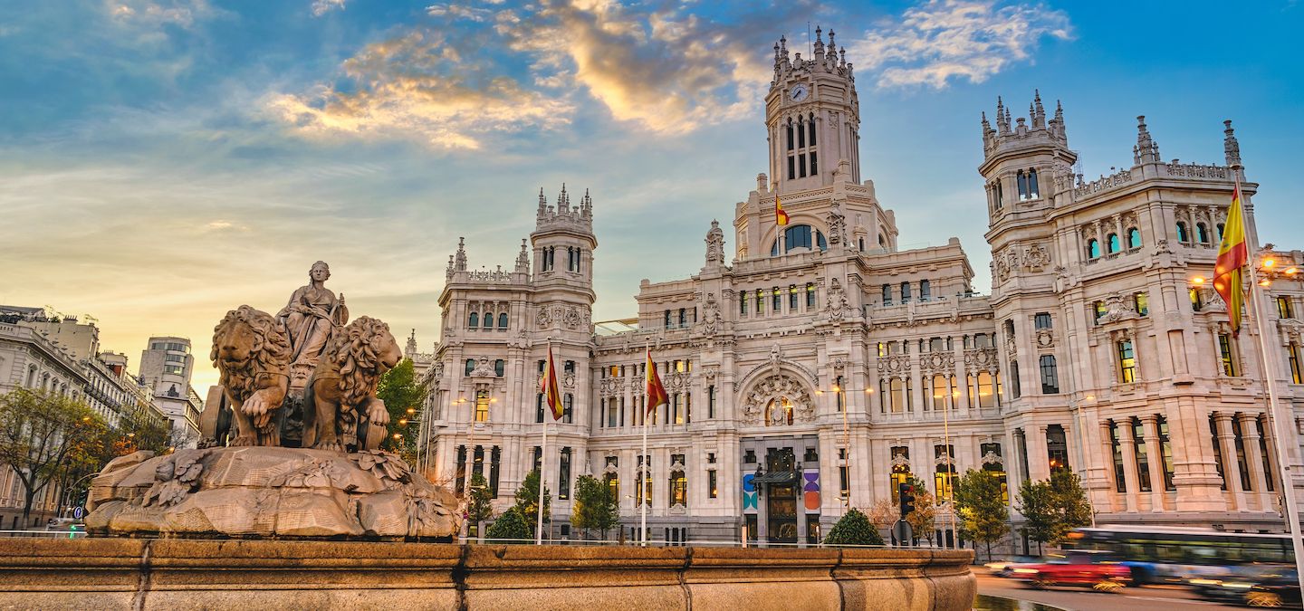 Explore Madrid Tourism & Travel Guide: Tourist Places & Activities in 2024