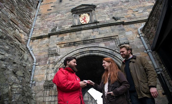 how to visit the edinburgh castle