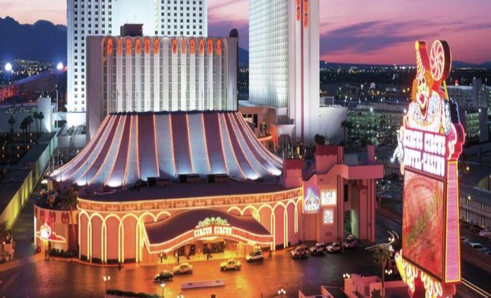 best family-friendly hotels in Las Vegas.