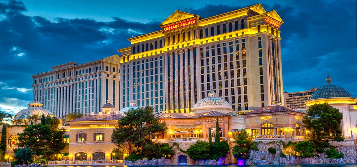 The BEST Mandalay Bay Resort and Casino Activities 2023 - FREE Cancellation