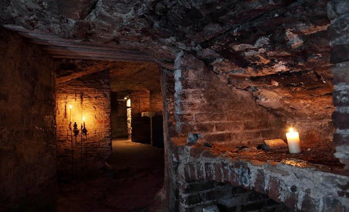 edinburgh underground vaults