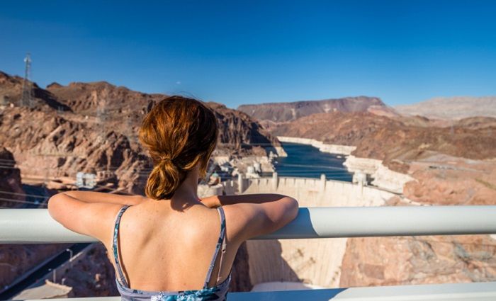 how to get to the hoover dam