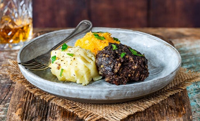 top foods to try in edinburgh