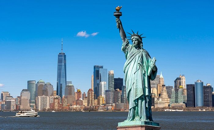 statue of liberty - weekend getaway in NYC
