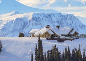 WHERE TO STAY in SUN VALLEY, IDAHO for Skiing