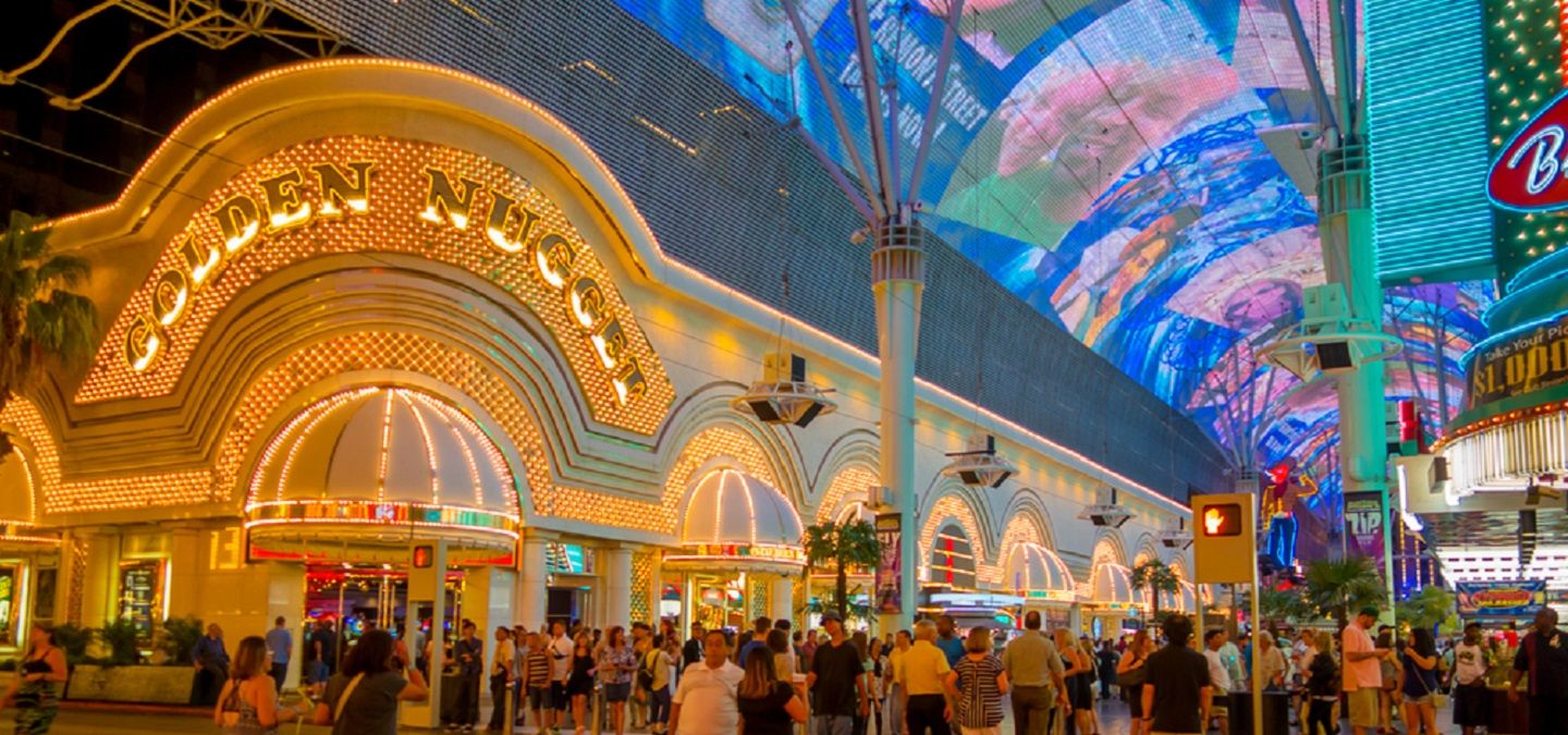 The 8 Best Hotels Near Fremont Street In Downtown Vegas In 2023