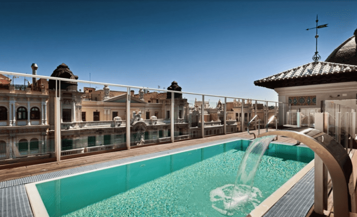 Beautiful Hotels with pools in Madrid: Catalonia Hotel