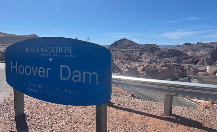 the dam tour