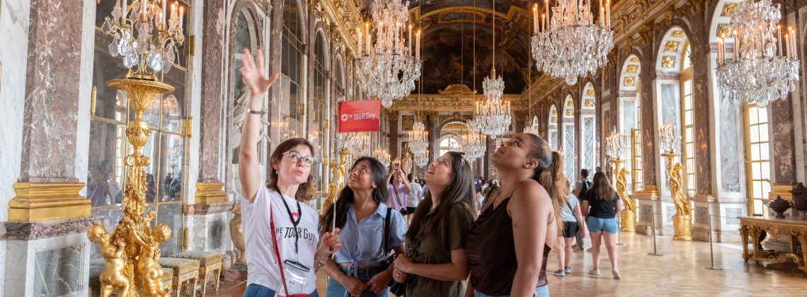 A tour group in Versailles
