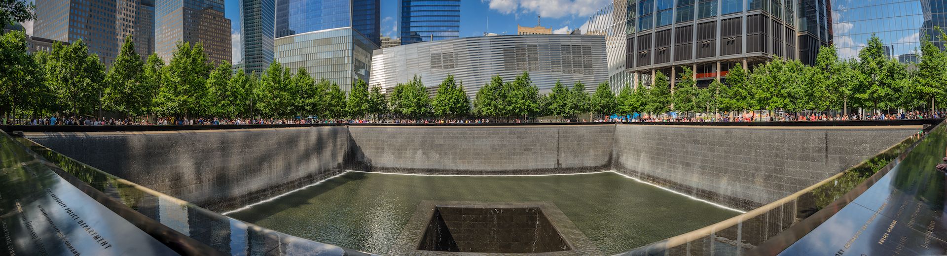 Visiting the 9/11 Memorial in New York City