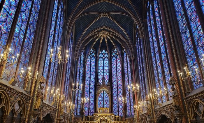 tour of sainte chapelle