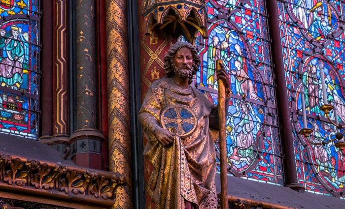 things to see at sainte-chapelle